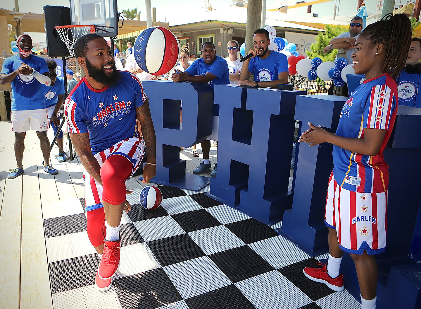 76ers Shore Tour
